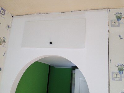 Дверь для антресоли на кухне (пример работы №16)